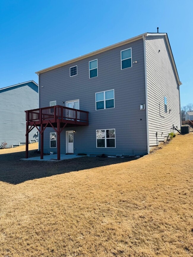 Building Photo - 4685 Trefoil Path