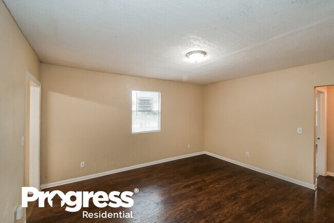 Building Photo - 1414 Dakar St