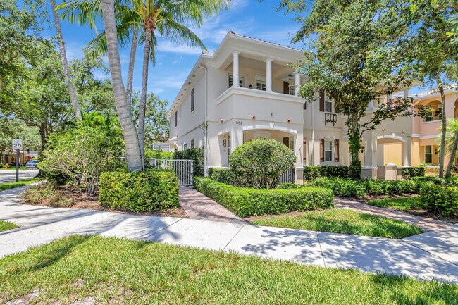 Foto del edificio - 4062 Parkside Dr