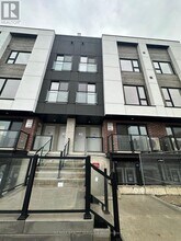 Building Photo - 16 Melbourne Ave