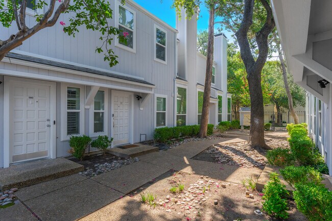 Foto del edificio - 2815 Welborn St