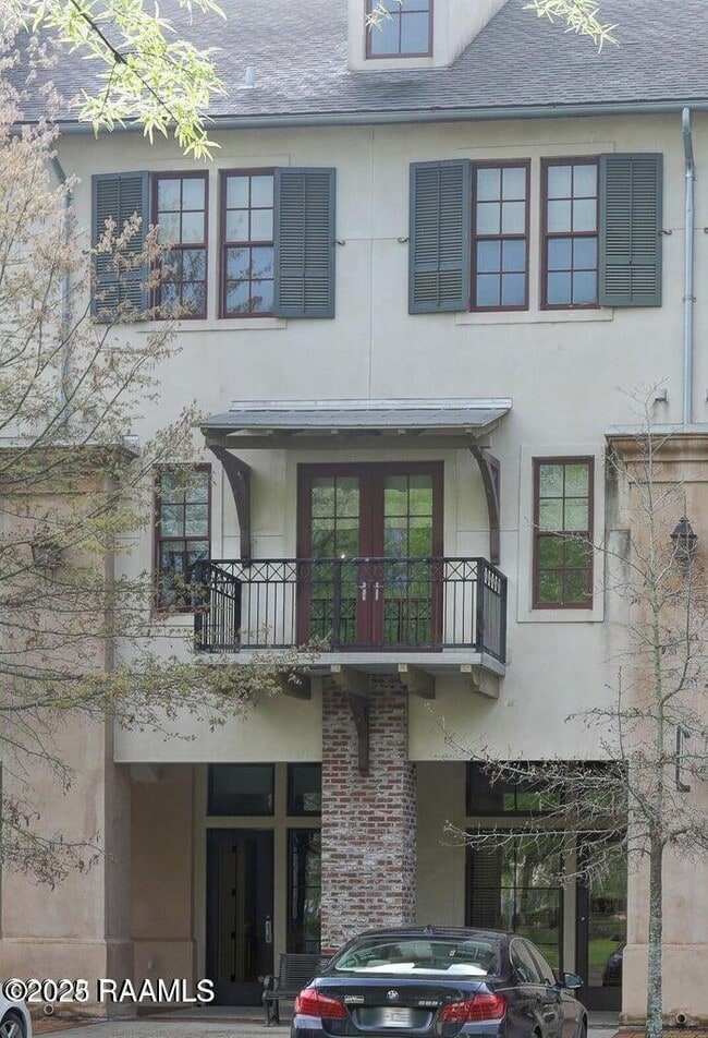 Foto del edificio - 605 Silverstone Rd
