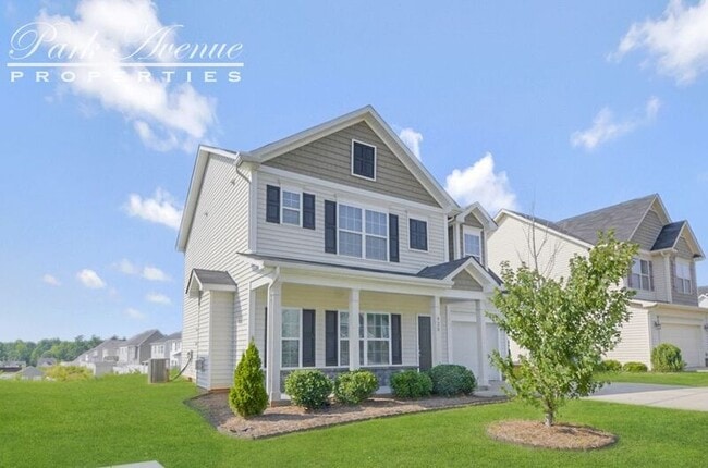 Building Photo - 920 Lakemont Dr