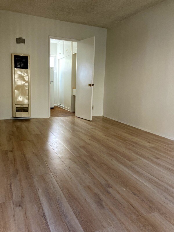 Foto del edificio - 1641 S Westgate Ave