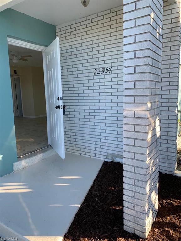 Foto del edificio - 22357 Midway Blvd