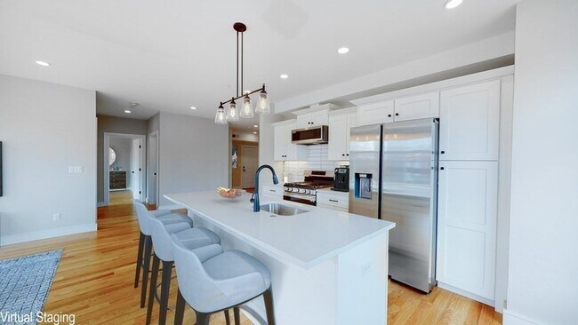 Foto del edificio - 81 Chestnut Hill Ave