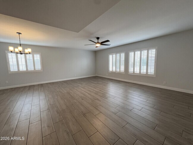 Building Photo - 4222 E Winnetka Dr