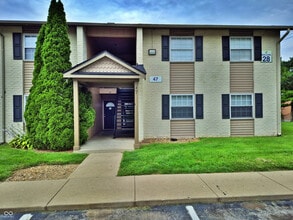 Building Photo - 47 Port Sylvia Dr