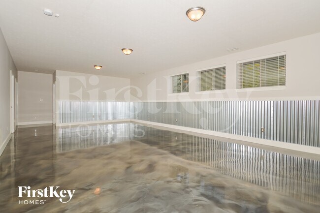 Foto del edificio - 4405 Nottinghill Dr