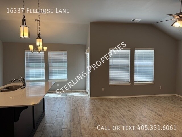 Building Photo - 16337 Fellrose Ln