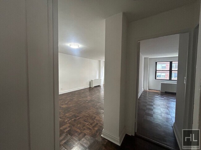 Foto del edificio - 5 AVENUE