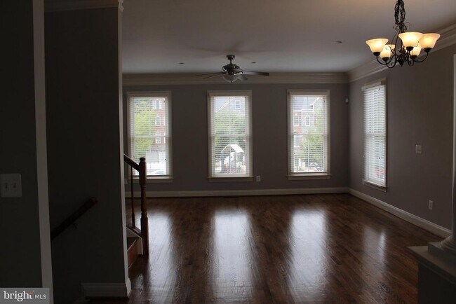 Foto del edificio - 4201 Timber Meadow Dr