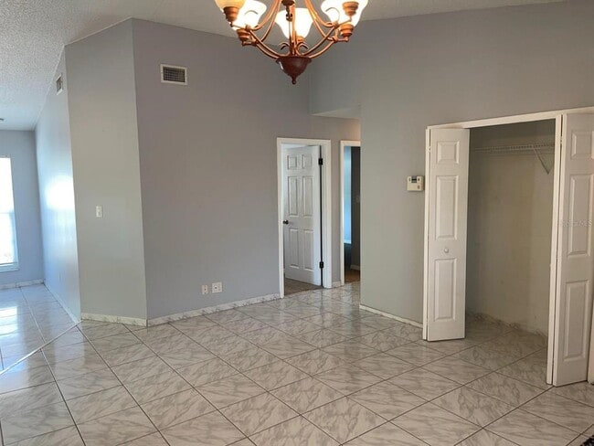 Foto del edificio - 1392 San Diego Ct