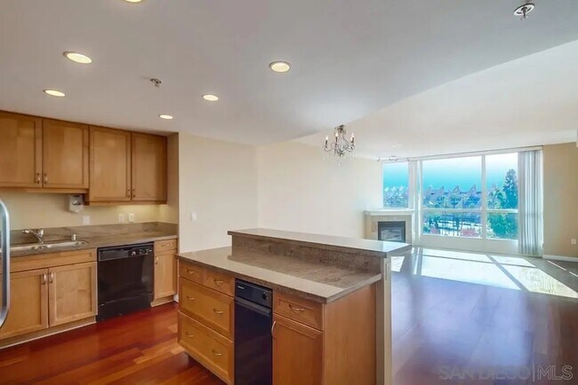 Building Photo - 510 1st Ave