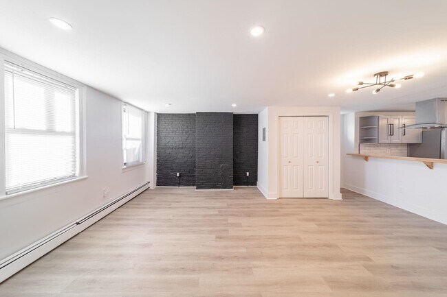 Foto del edificio - 169 Halladay St