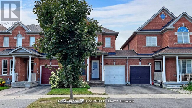 Building Photo - 47 Walkview Crescent