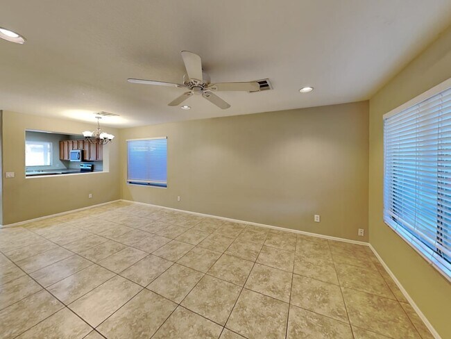 Building Photo - 1086 E Mohave Ln