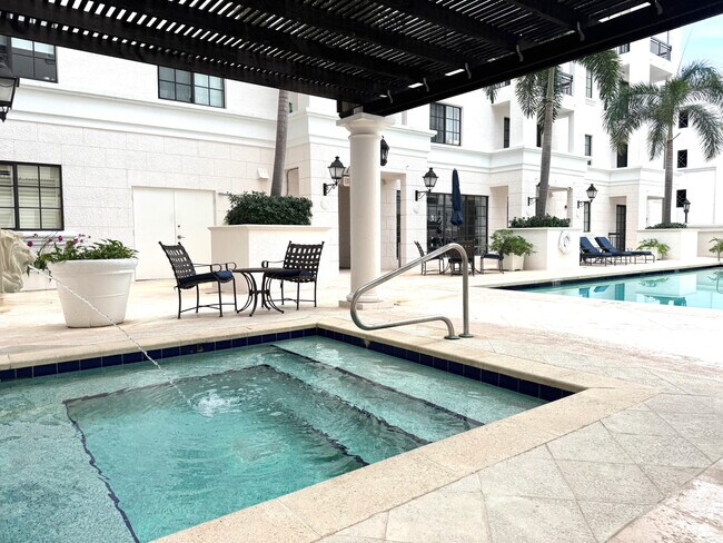 Foto del edificio - 233 S Federal Hwy