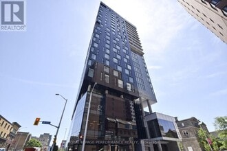 Building Photo - 20 Daly Ave