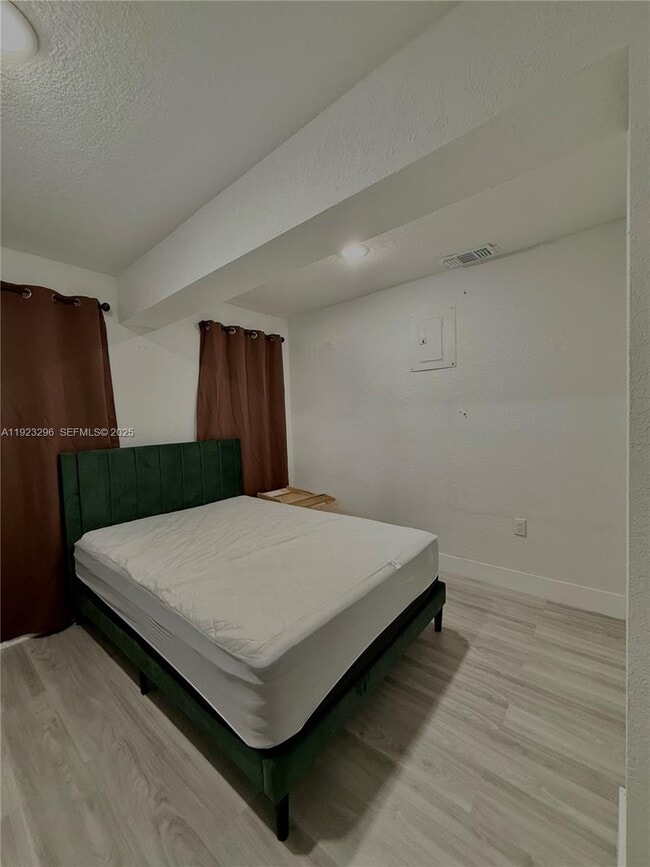 Foto del edificio - 7815 NW 5th Ct