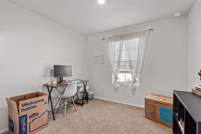 Foto del edificio - 124 Brody Ln
