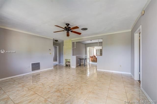 Building Photo - 3200 SW 67th Way