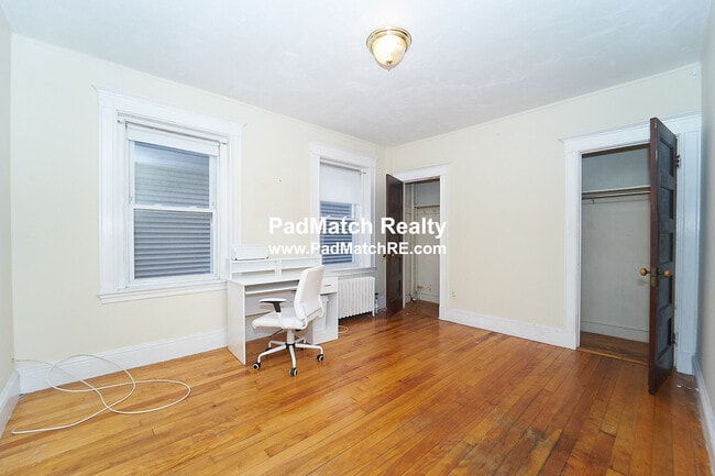 Building Photo - 218 South St