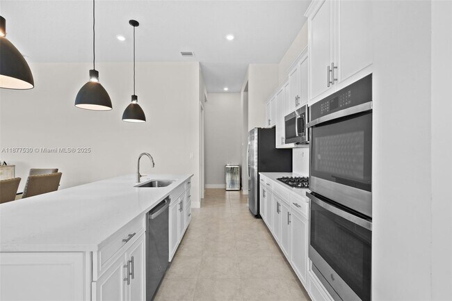 Foto del edificio - 7612 Knight St