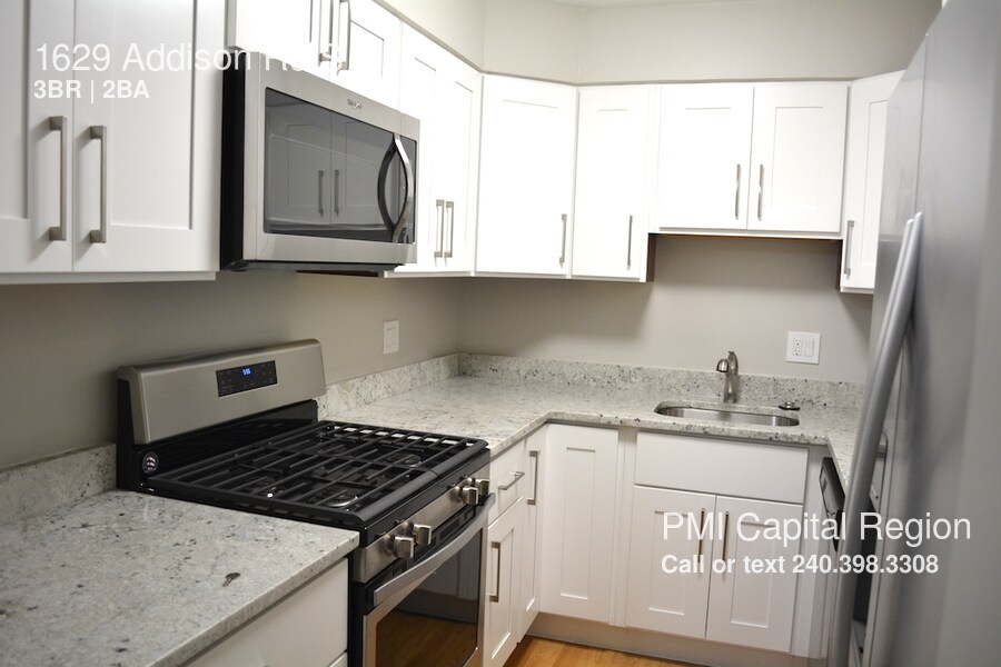 Primary Photo - 1629 Addison Rd S