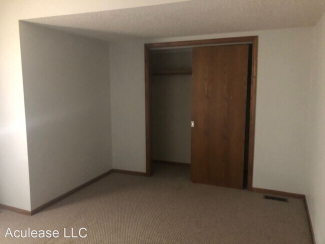 Foto del edificio - 2 br, 1 bath House - 221 Blaine