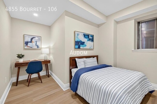 Building Photo - 4855 Av Bourret
