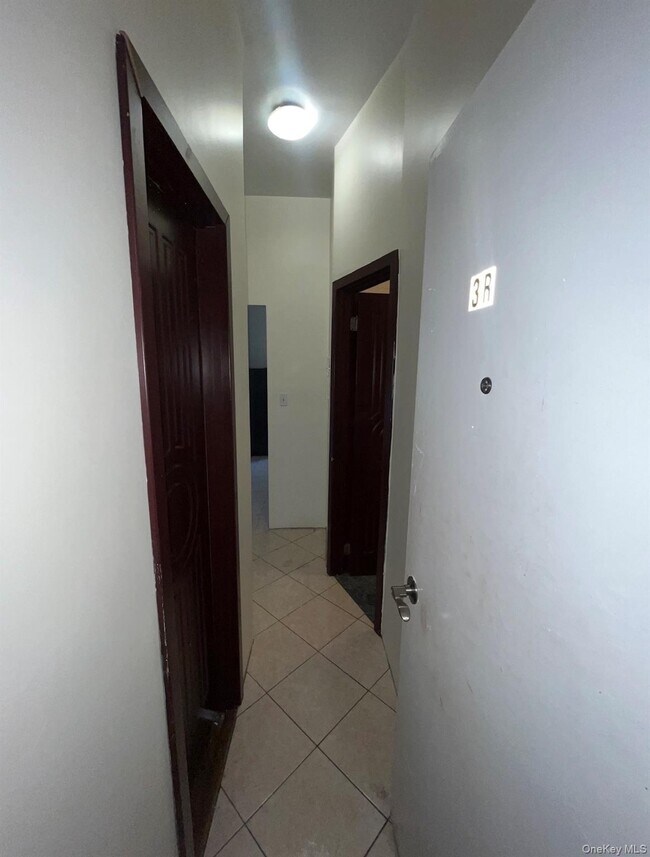 Foto del edificio - 50 Main St