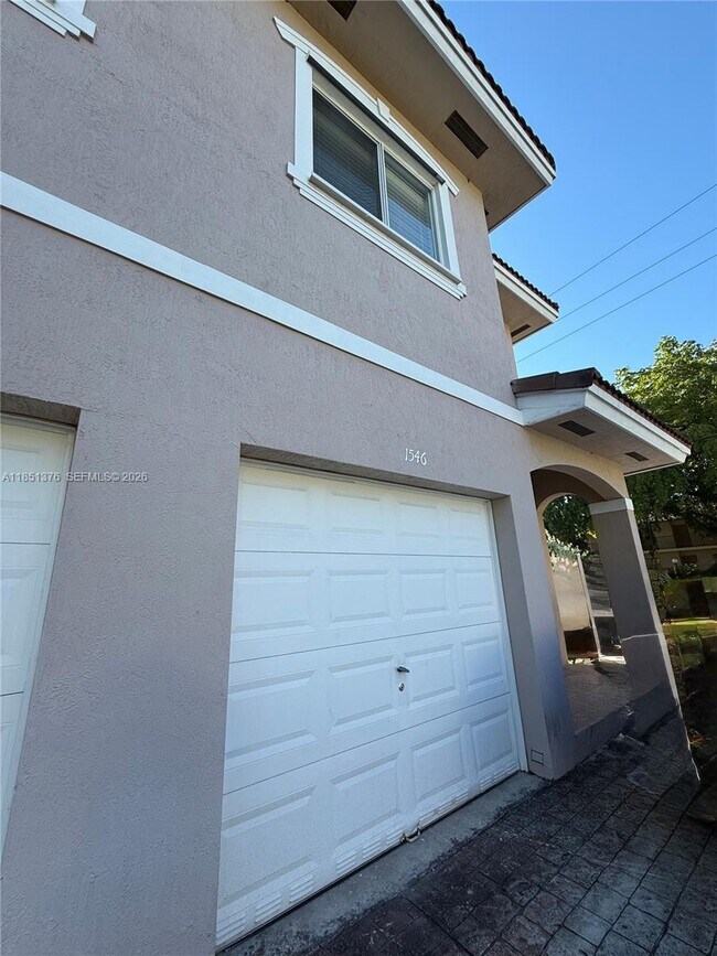 Foto del edificio - 1540 NW 45th St