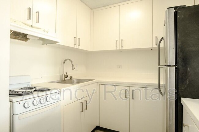 Foto del edificio - 1125 Young St