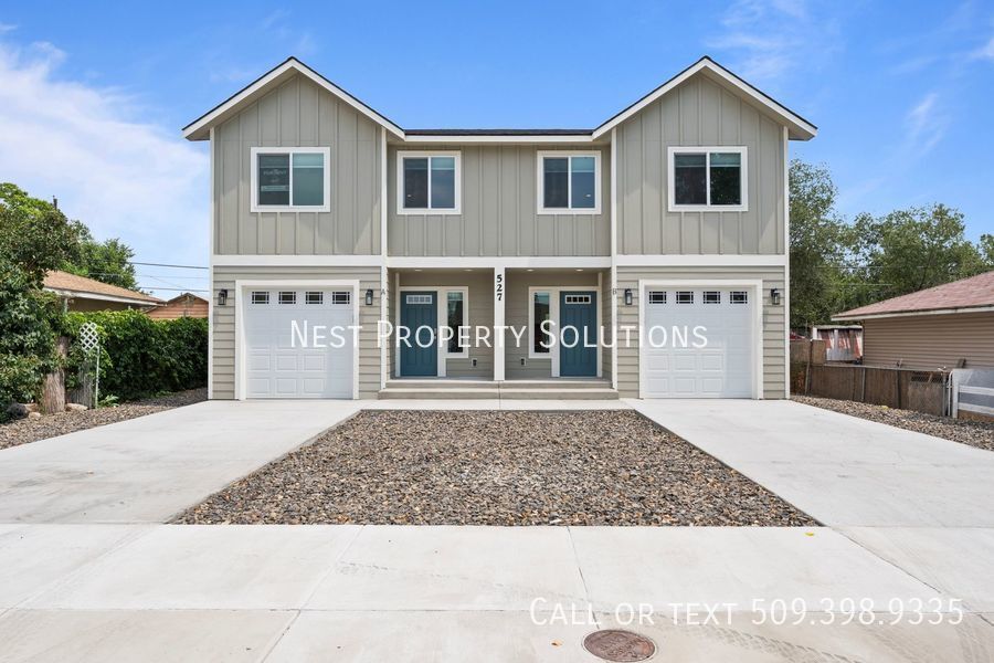 Primary Photo - 3 Bed, 2 Bath Duplex! Includes W/S/G