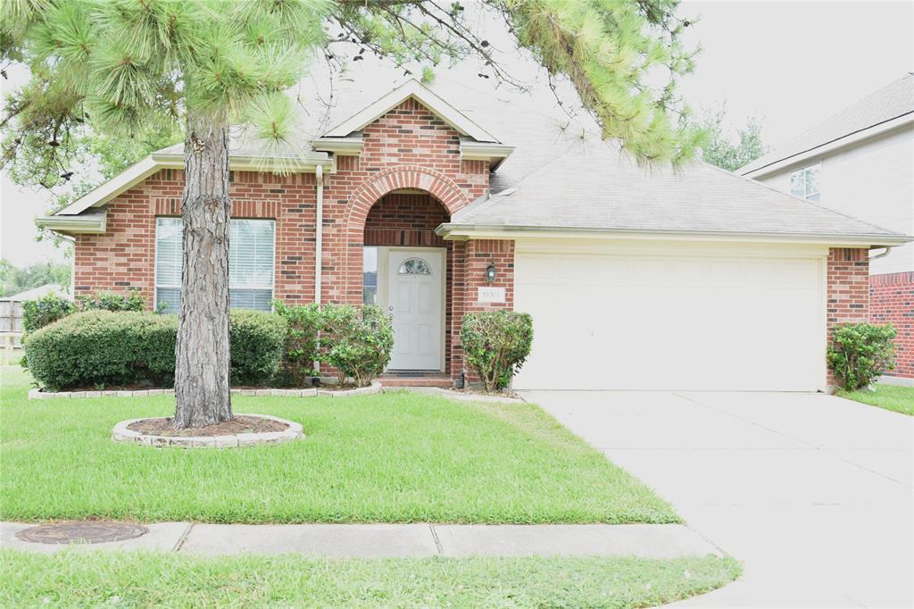 Foto principal - 18314 Manorcliff Ln
