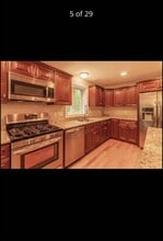 Building Photo - 15 Dean St