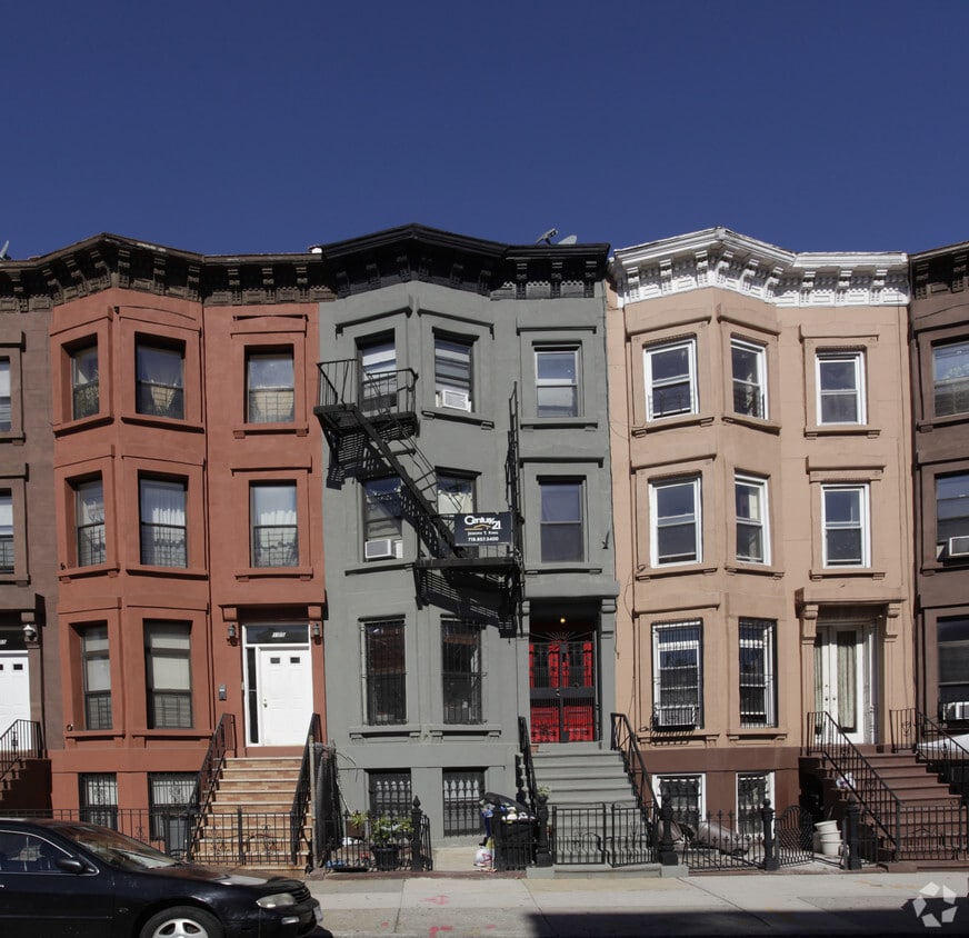Building Photo - 107 Jefferson Ave