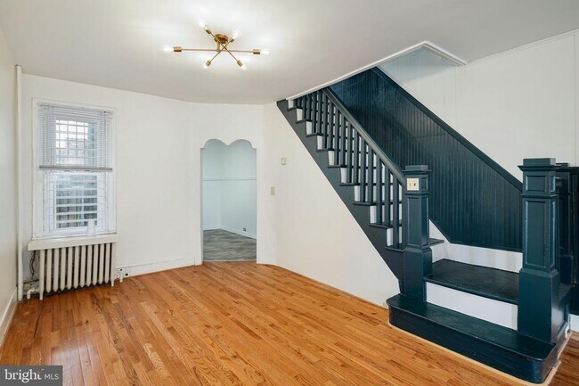 Foto del edificio - 2451 Jasper St