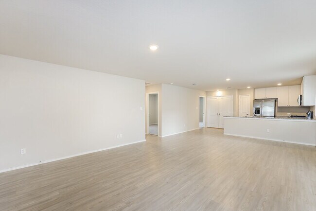 Foto del edificio - 4311 Levee Rdg