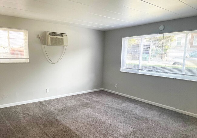 Building Photo - 331 Shiloh St