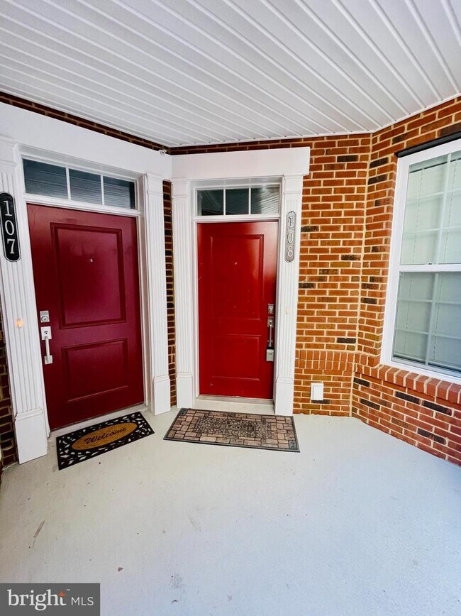 23265 Milltown Knoll Square Unit 108, Ashburn, VA 20148 Apartment for