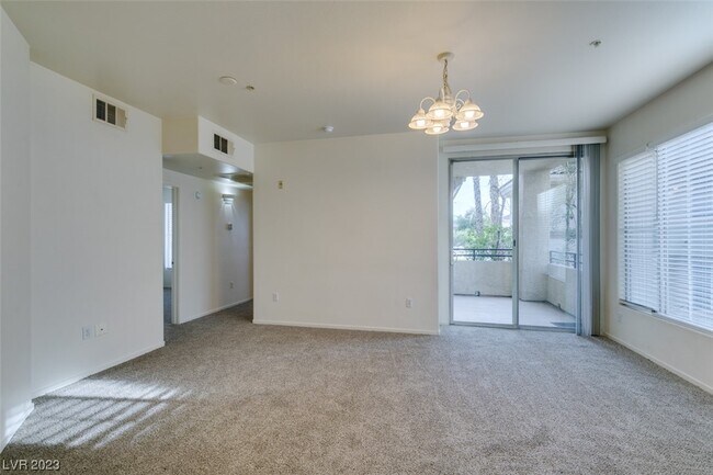 Foto del edificio - 7143 S Durango Dr