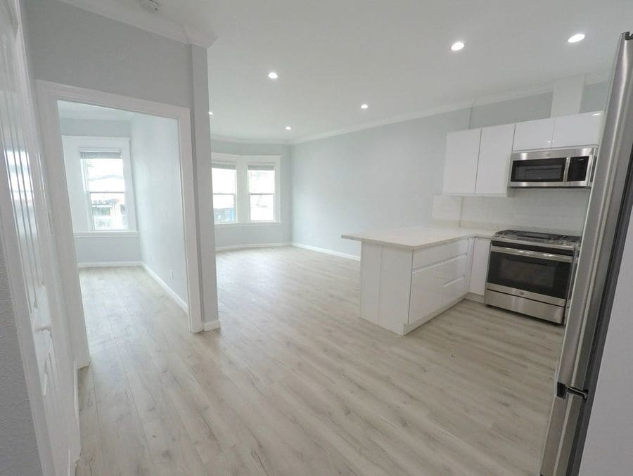Primary Photo - Remodeled 1-Bd w/ In-Unit Laundry & Modern...