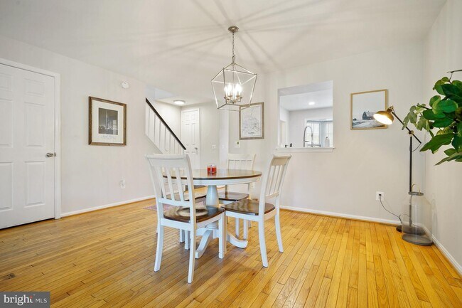 Foto del edificio - 405 Davis Ave SW