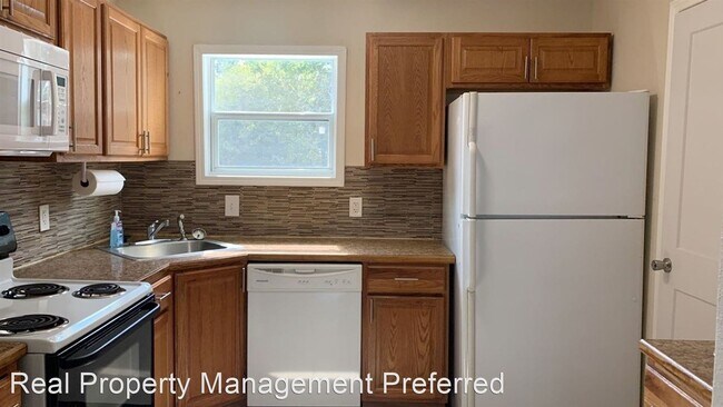 Foto del edificio - 2 br, 1 bath House - 1113 3rd Ave