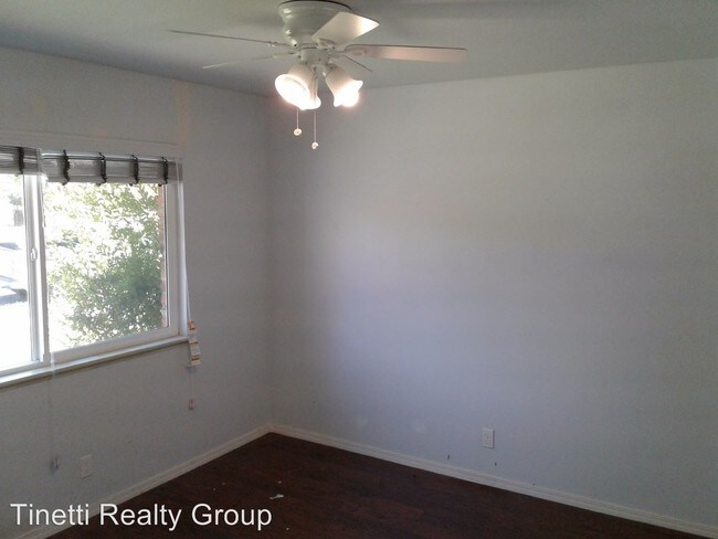 Building Photo - 3 br, 2 bath House - 3151 El Capitan