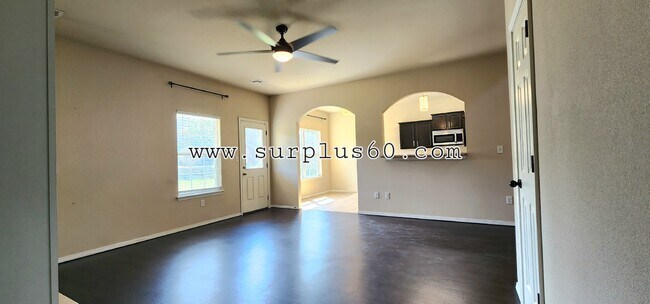 Building Photo - 2609 W Huntsville St