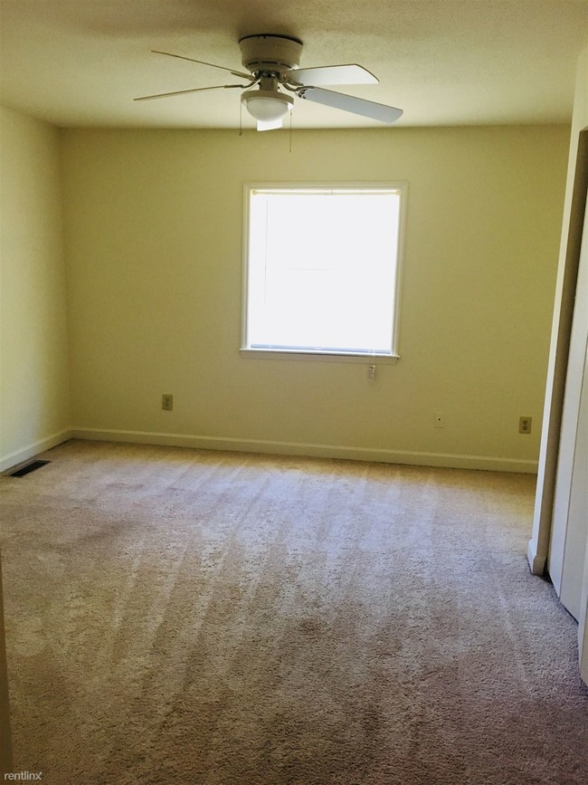 Building Photo - 2 br, 2.5 bath  - 2510 Avent Ferry Rd Apt 208