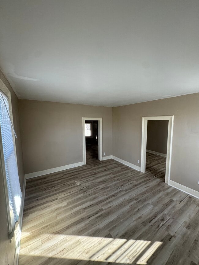 Building Photo - 1832 Franklin Ave